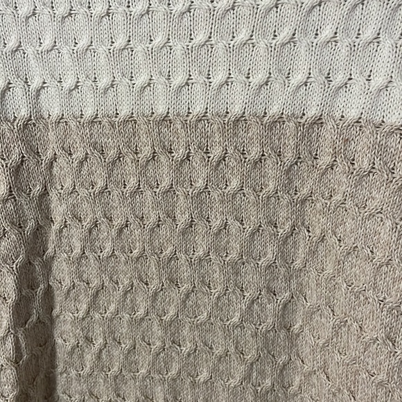Cute Cable Knit Sweater - Ivory / Tan / Beige Colorblock Pattern - Picture 3 of 4